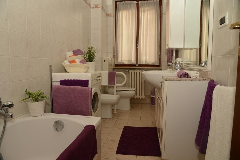 לינה וארוחת בוקר Alpignano Casa Delle Ortensie חדר תמונה